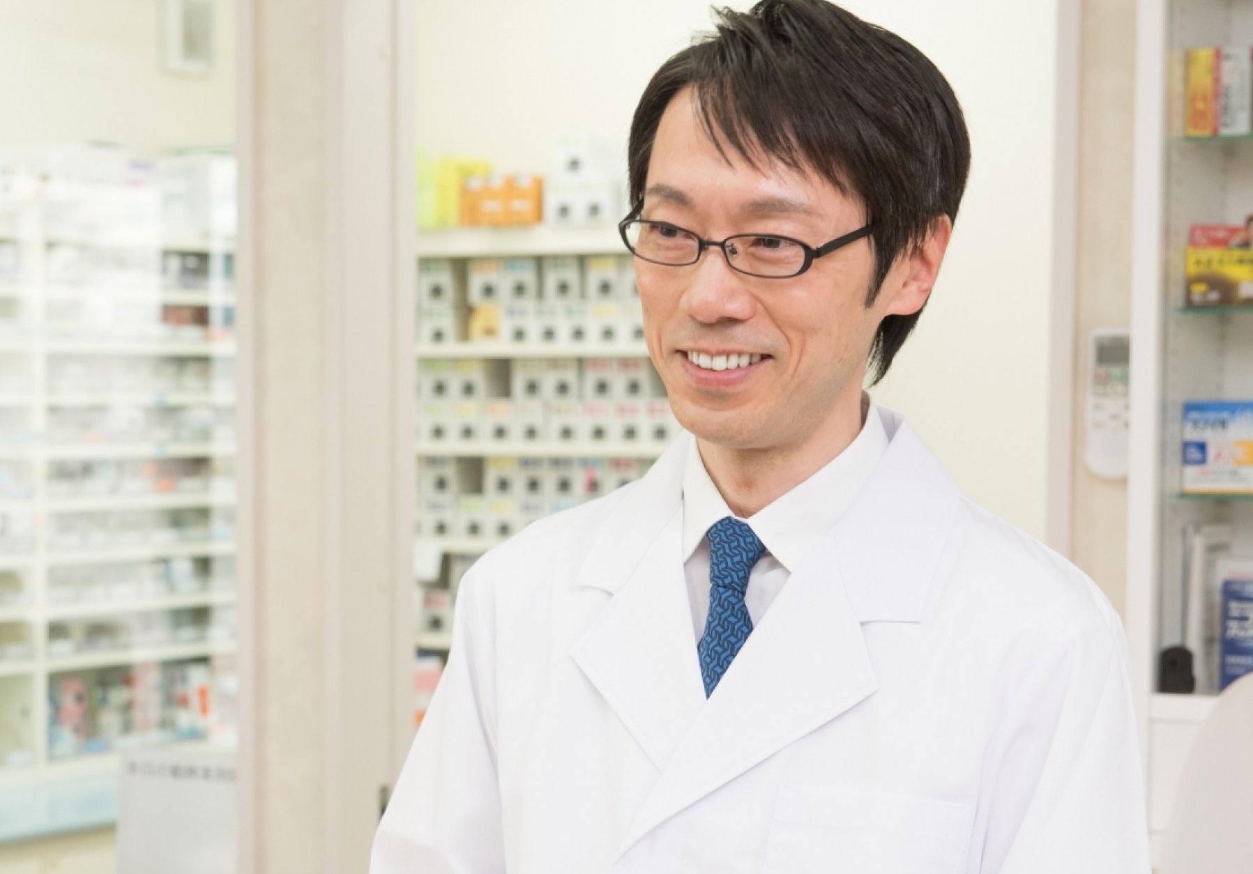 薬剤師男性2